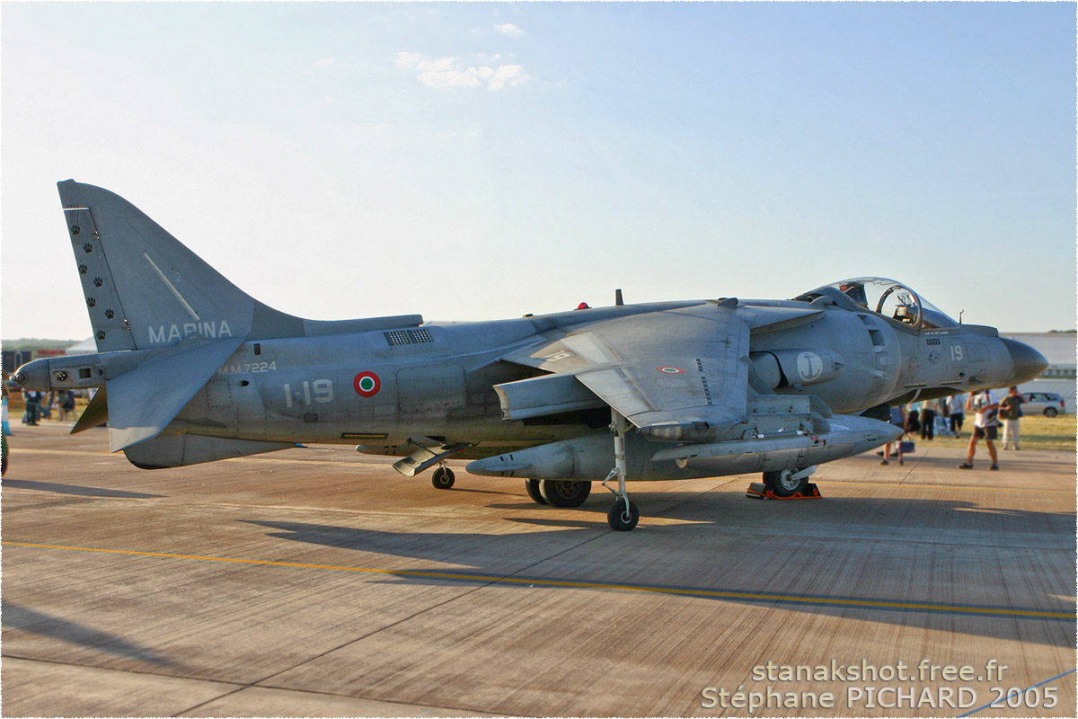 tof#948_Harrier_de la Marine italienne