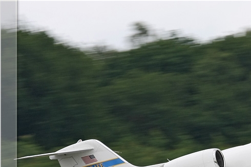 2a-Gates-C-21A-Learjet-USA-air-force