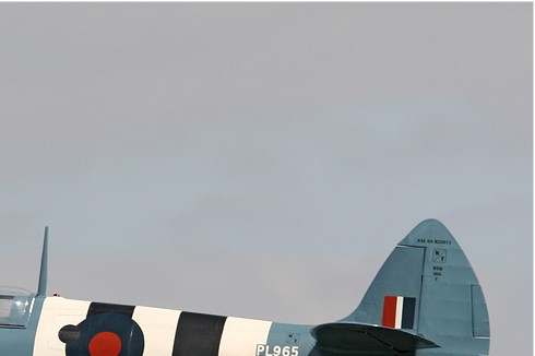 989b-Supermarine-Spitfire-PR-XI-Royaume-Uni