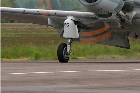 600d-Douglas-AD-4N-Skyraider-France