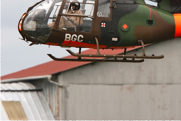 742d-Aerospatiale-SA341F-Gazelle-France-army