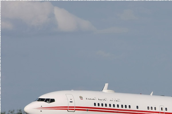 1341a-Boeing-737-800-BBJ2-Emirats-Arabes-Unis-gouvernement