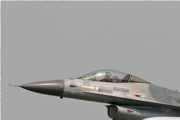 1523a-General-Dynamics-F-16AM-Fighting-Falcon-Belgique-air-force