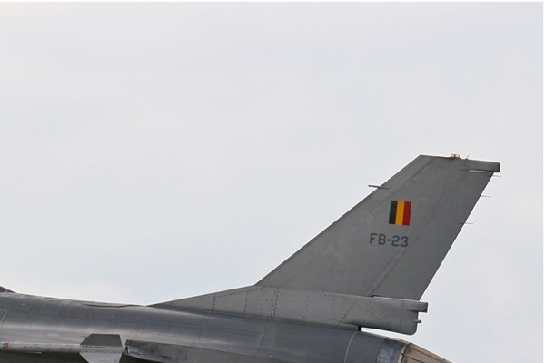 1054b-General-Dynamics-F-16BM-Fighting-Falcon-Belgique-air-force