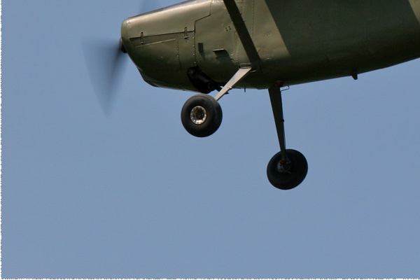 1317d-Cessna-O-1E-Bird-Dog-France