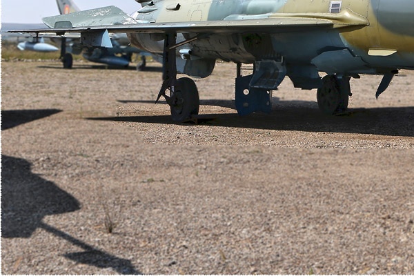 1644d-Mikoyan-Gurevich-MiG-21MF-LanceR-A-Roumanie-air-force