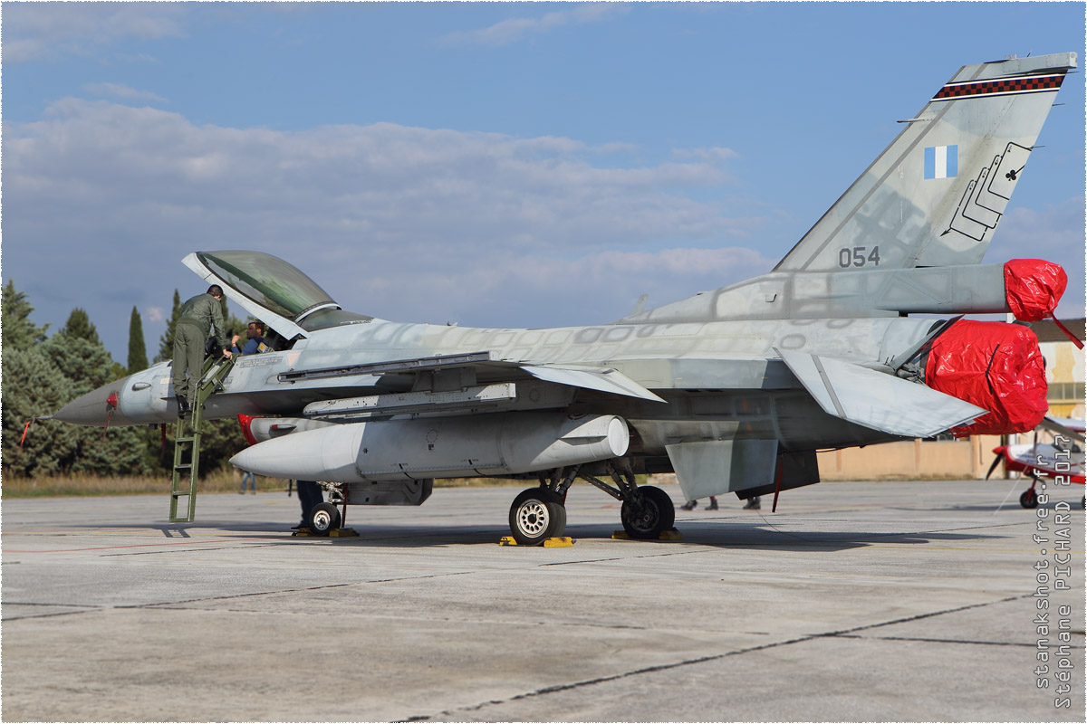 tof#10206_F-16_