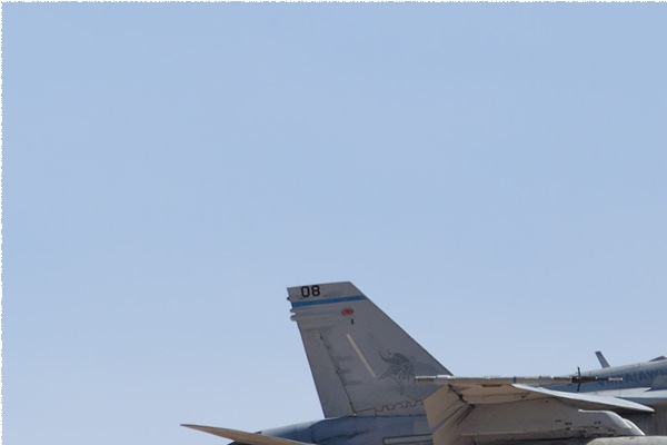 10762a-McDonnell-Douglas-F-A-18D-Hornet-USA-marine-corps