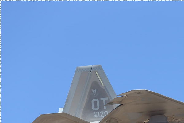 10768a-Lockheed-F-22A-Raptor-USA-air-force