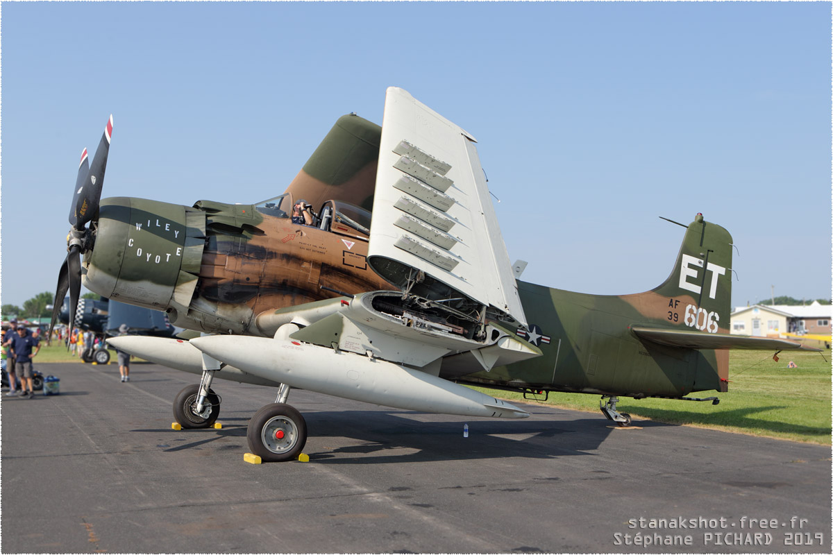 tof#11772_Skyraider_enregistr aux USA