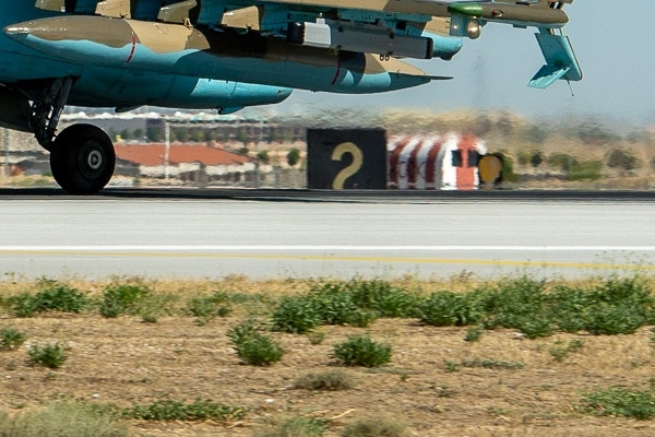 Photo#11827-4-Sukhoi Su-25