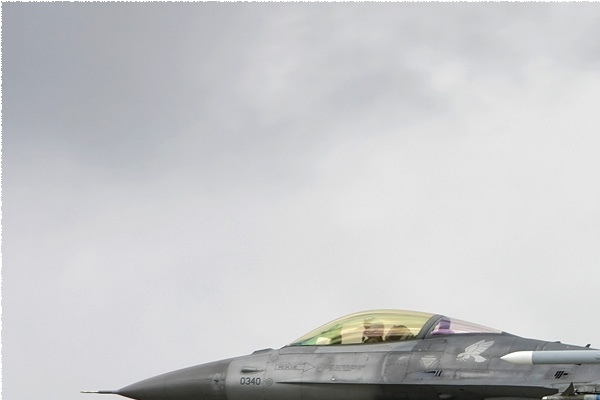 2546a-General-Dynamics-F-16C-Fighting-Falcon-USA-air-force