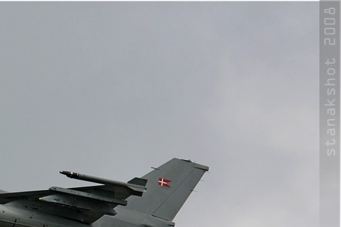 2549b-General-Dynamics-F-16AM-Fighting-Falcon-Danemark-air-force