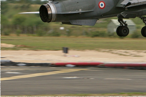 2673d-Dassault-Mirage-F1CR-France-air-force