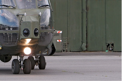 3496c-Aerospatiale-SA330B-Puma-France-air-force