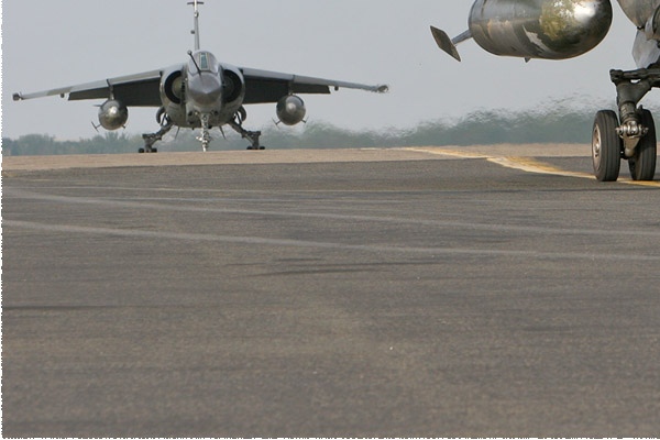 3069d-Dassault-Mirage-F1CR-France-air-force