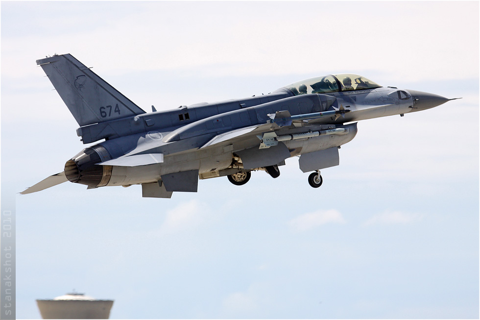 tof#4932_F-16_de la Force arienne de la Rpublique de Singapour