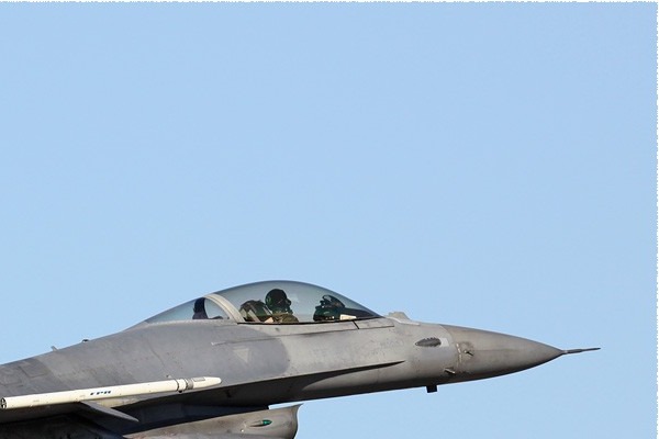 4058b-General-Dynamics-F-16A-Fighting-Falcon-Italie-air-force