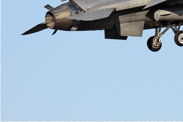 4058d-General-Dynamics-F-16A-Fighting-Falcon-Italie-air-force