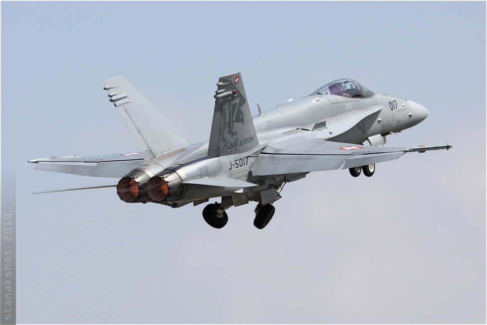 tof#5024_F-18_des Forces ariennes suisses