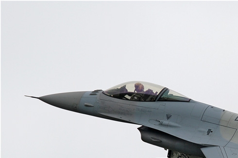 Photo#5589-1-Lockheed Martin F-16C Fighting Falcon