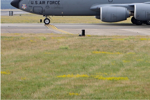 5076d-Boeing-KC-135R-Stratotanker-USA-air-force