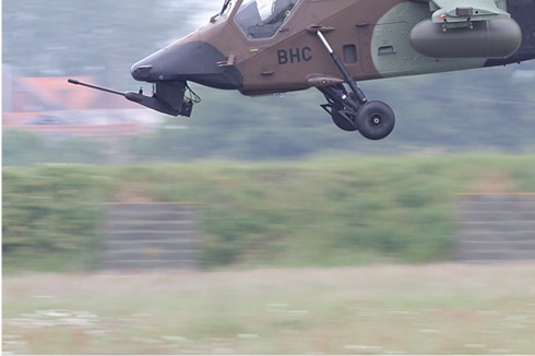 5609d-Eurocopter-EC665-Tigre-HAP-France-army