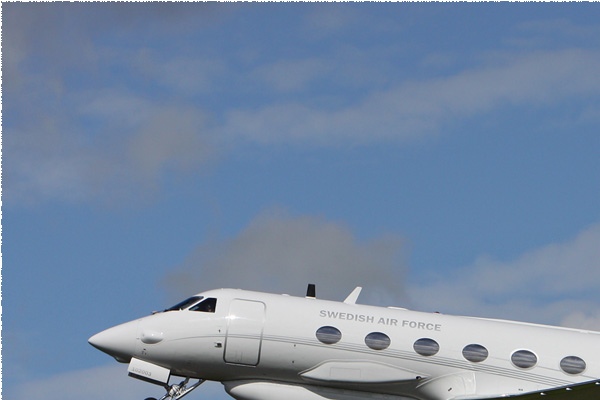 6042a-Gulfstream-Aerospace-S102B-Korpen-Suede-air-force