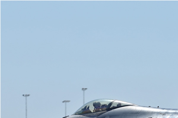 Photo#6574-1-General Dynamics F-16C Fighting Falcon