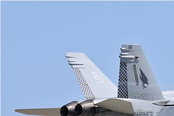 Photo#6961-1-McDonnell Douglas F/A-18D Hornet