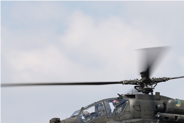 7152a-Boeing-AH-64DN-Apache-Pays-Bas-air-force