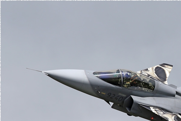 Photo#7695-1-Saab JAS39C Gripen