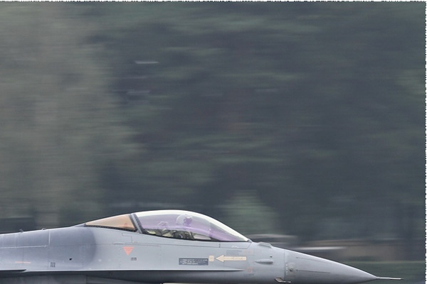 Photo#7949-2-General Dynamics F-16AM Fighting Falcon