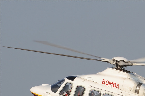 8469a-AgustaWestland-AW139-Malaisie-bomba