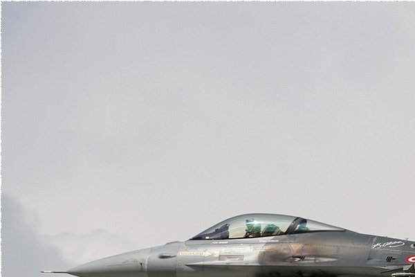 Photo#8592-1-Lockheed F-16C Fighting Falcon