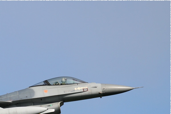Photo#8512-2-General Dynamics F-16AM Fighting Falcon