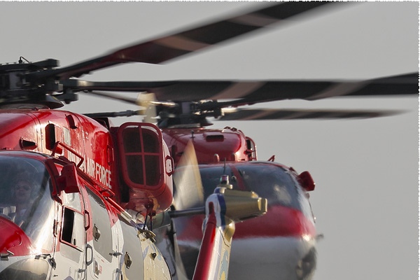 Photo#8999-2-HAL Dhruv