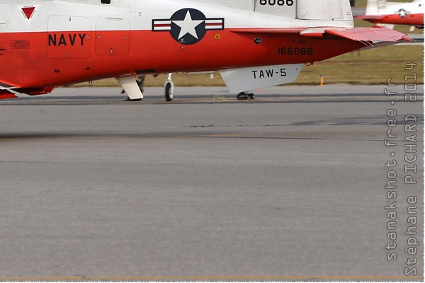 8260c-Raytheon-T-6B-Texan-II-USA-navy