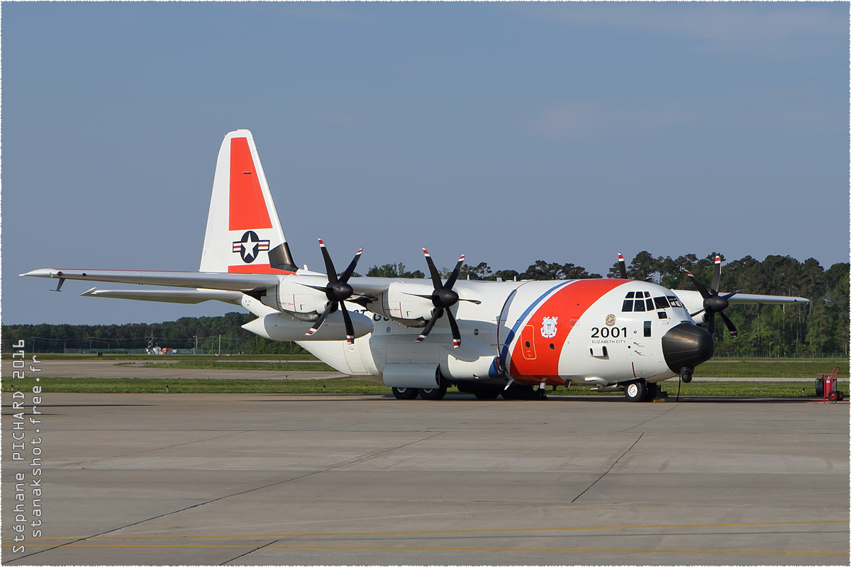 tof#9211_C-130_des Garde-ctes amricains