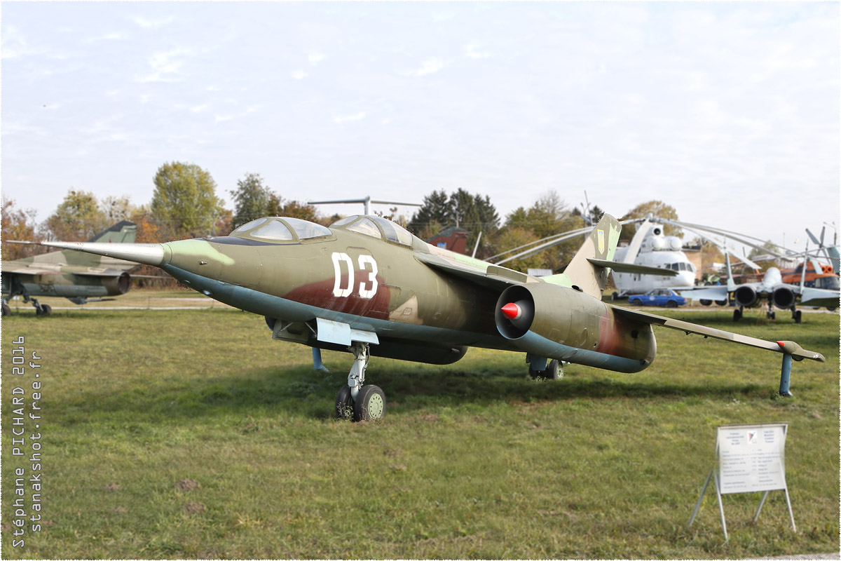 tof#9667_Yak-28_de la Force arienne ukrainienne