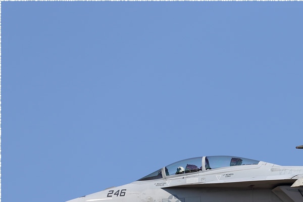 9122a-Boeing-F-A-18F-Super-Hornet-USA-navy