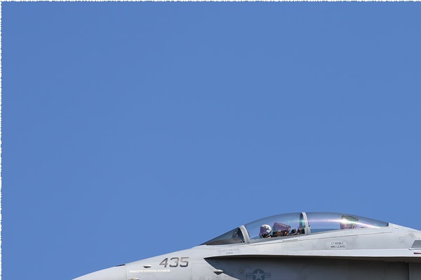 9164a-McDonnell-Douglas-F-A-18D-Hornet-USA-navy