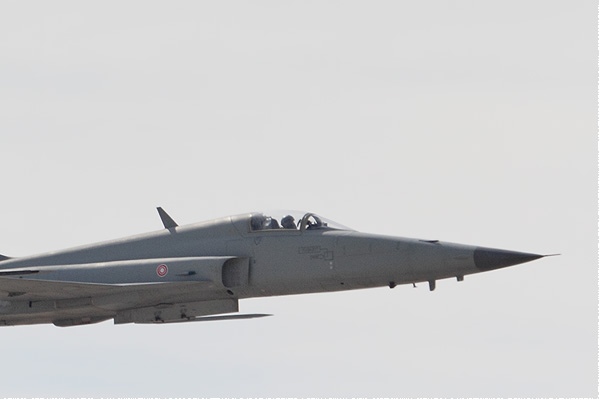 9038c-Lockheed-Martin-F-16C-Fighting-Falcon-Bahrein-air-force