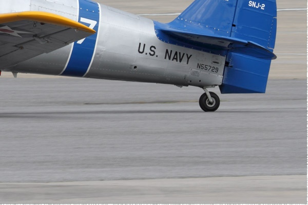 Photo#9203-4-North American SNJ-2 Texan