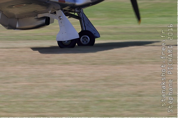 Photo#9577-4-Hawker Hurricane IIB