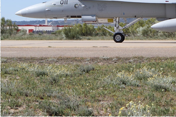 Photo#9377-3-McDonnell Douglas F/A-18C Hornet